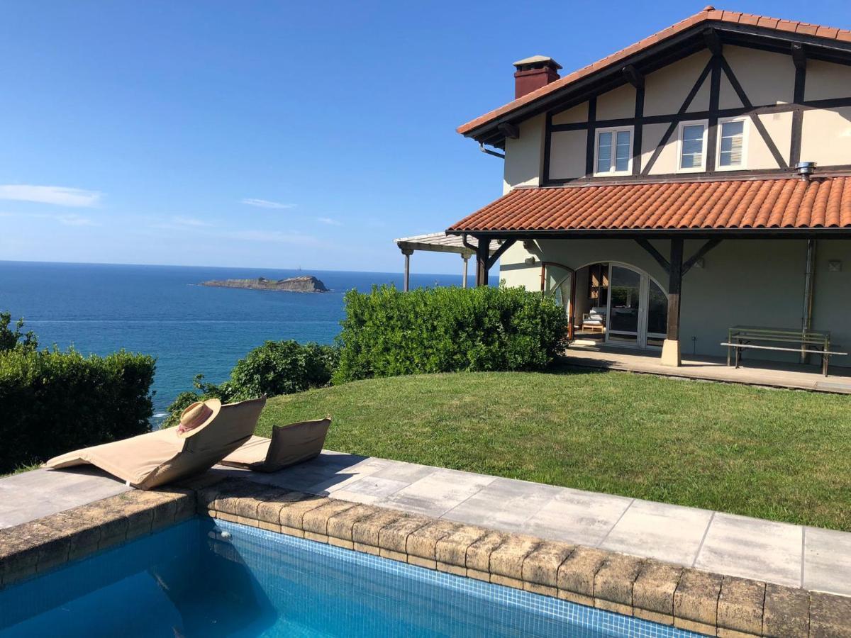문다카 Adosado En La Costa Con Excelentes Vistas Al Estuario De Urdaibai 빌라 외부 사진