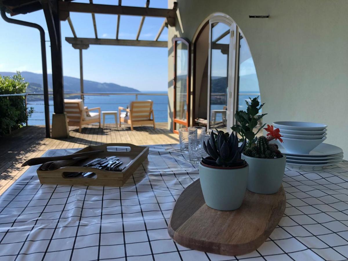 문다카 Adosado En La Costa Con Excelentes Vistas Al Estuario De Urdaibai 빌라 외부 사진