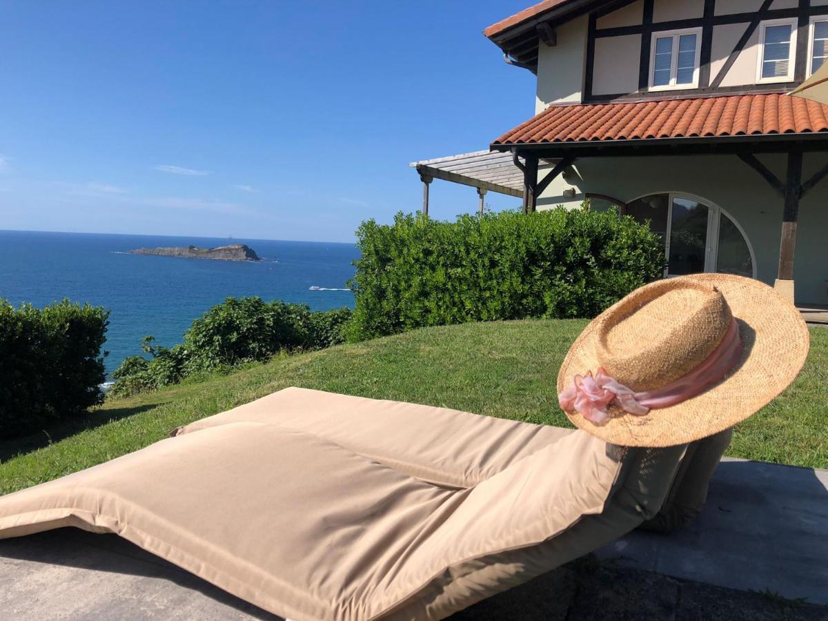 문다카 Adosado En La Costa Con Excelentes Vistas Al Estuario De Urdaibai 빌라 외부 사진